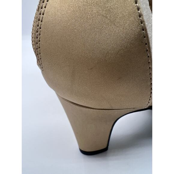 EASY STREET 'FLASH' DRESS RHINESTONE T-STRAP SANDAL GOLD SATIN WOMENS 8.5WW NEW - Picture 13 of 16